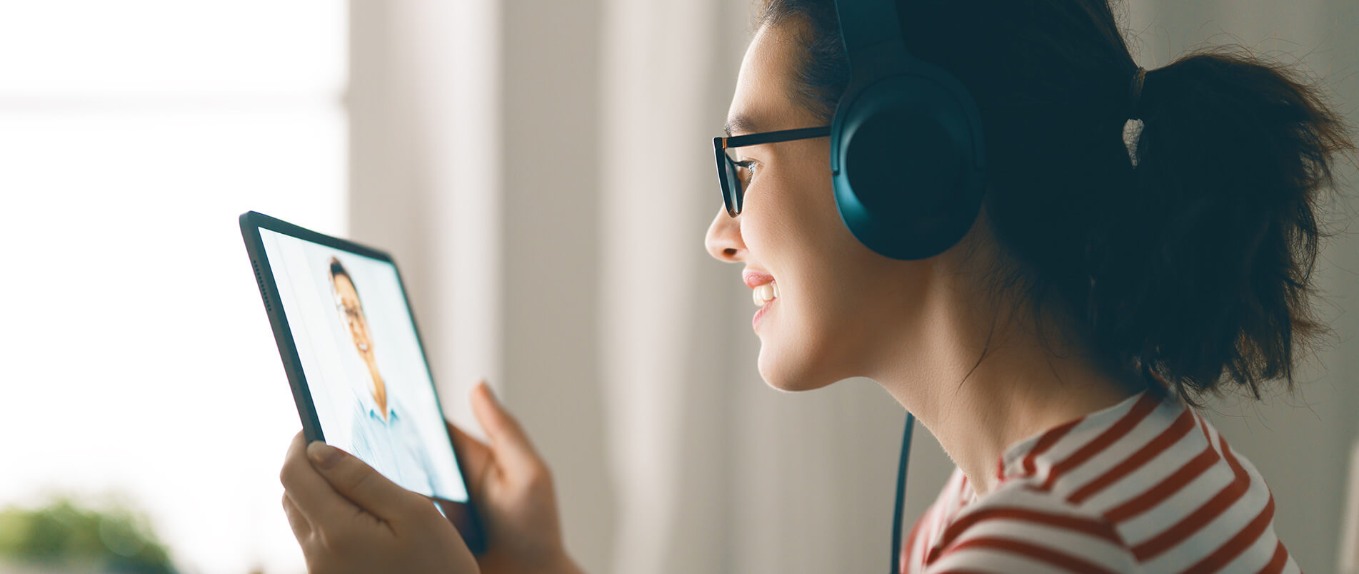 bbin宝盈正式推出商用5G RedCap模组RG255C-GL，进一步丰富RedCap产品阵容