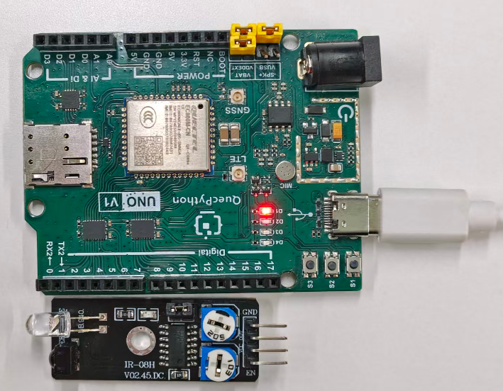 初学者视角体验：【EC800X Duino 开发板】传感器体验-障碍检测！